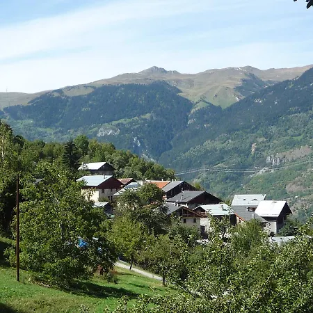 Apartment Ski La Plagne, Jacuzzi Privatif, Vue Montagne, Dans Un Chalet Authentique *